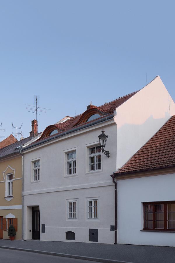 Stajnhaus Hotel Mikulov Exterior foto